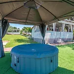 Amazing Home In Sveti Filip I Jakov Tatil Evi *