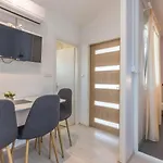 別荘 Beautiful Home In Sveti Filip I Jakov With Wifi *